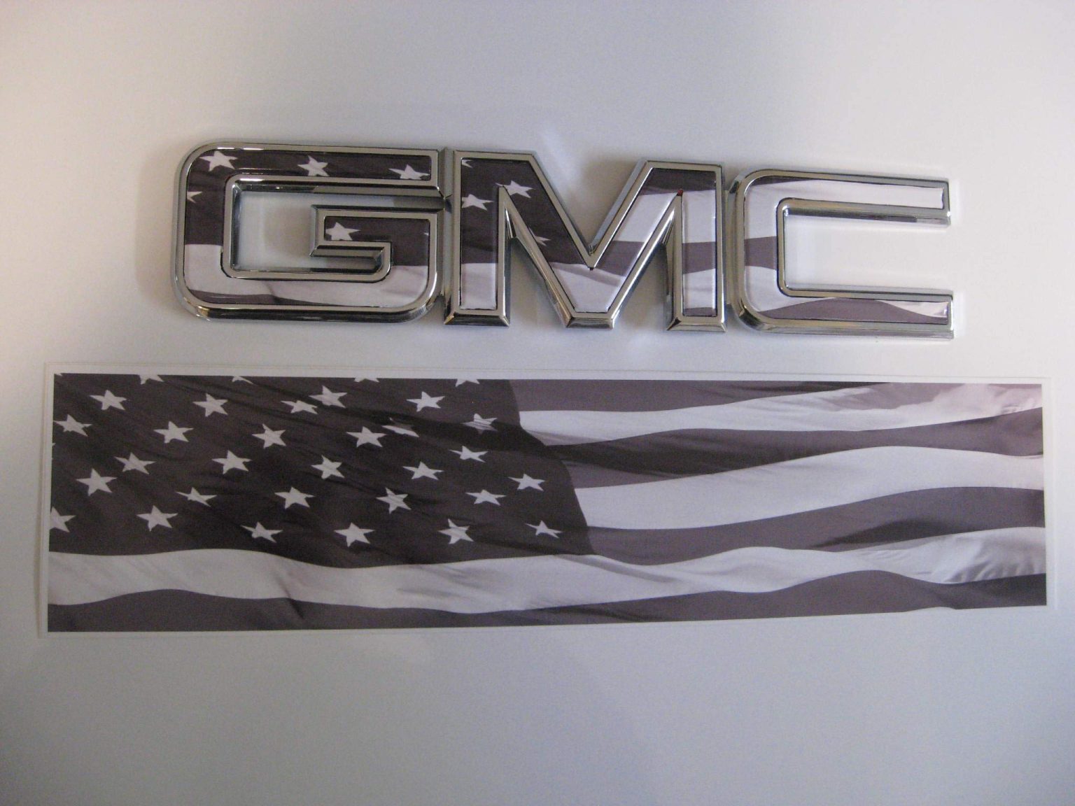 Gmc Sierra Black And White American Flag Gmc Tailgate Emblem Overlay 